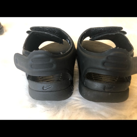 🐼 Nike Sunray Sandals - Picture 2 of 3